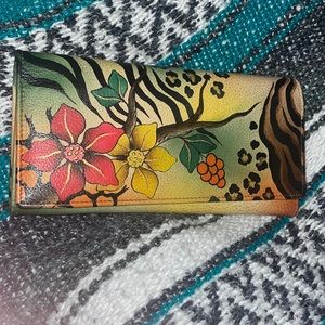 Anna anuschka trifold wallet